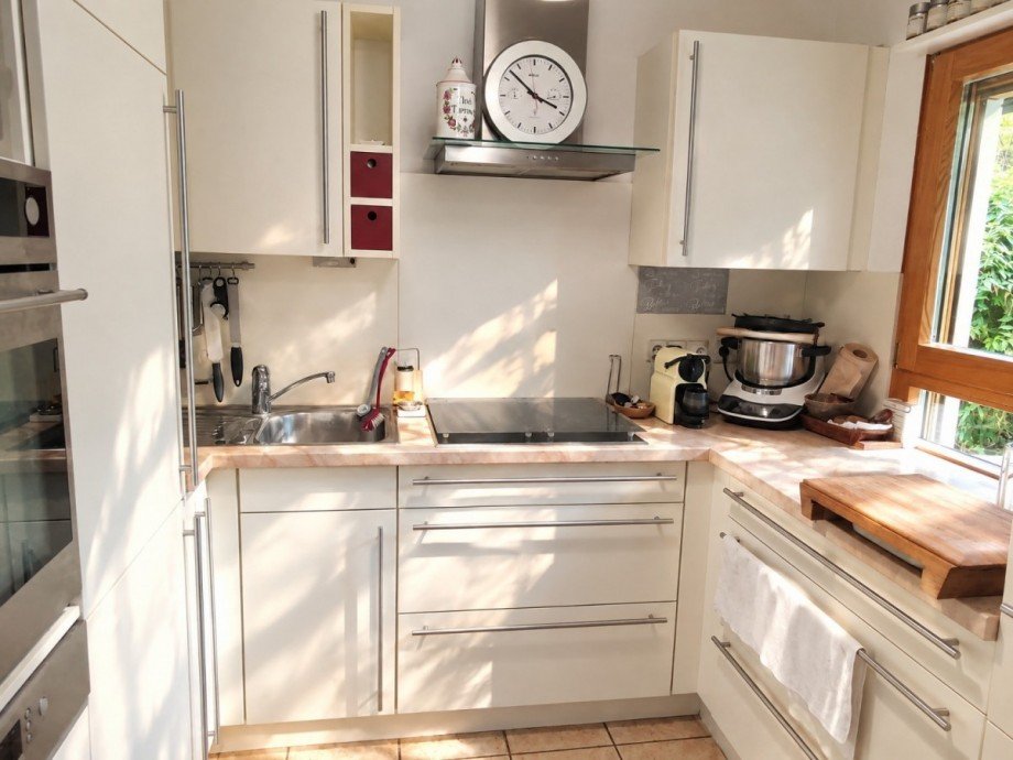 Teilansicht K�che Einfamilienhaus Schluchsee
