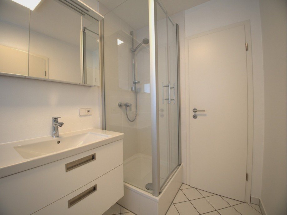 Bad mit T�r ins G�ste-WC Etagenwohnung Hinterzarten