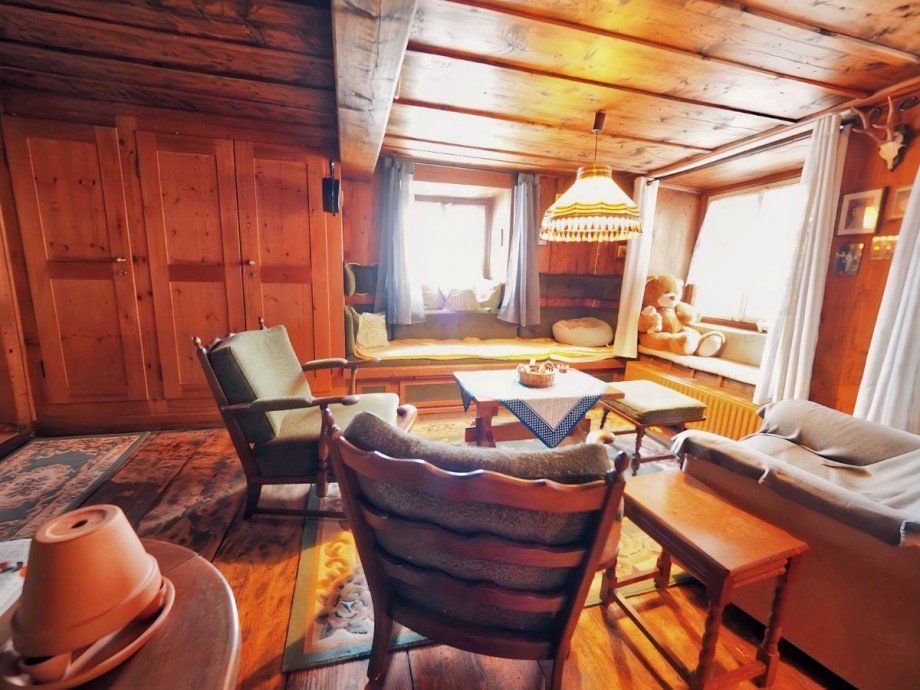 Stube im EG Landhaus L�ffingen